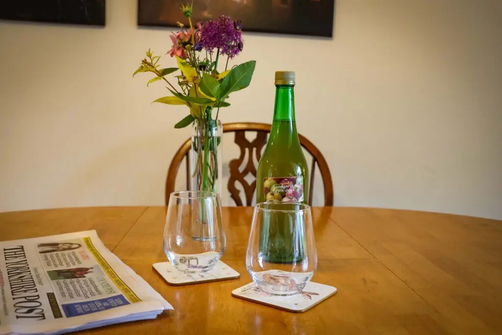 Enjoy our own Lundgarth apple juice